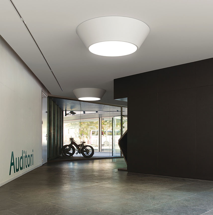 PLUS_ceiling_lamp_X_Claramunt_M_de_Mas_VIBIA_Skylights_01