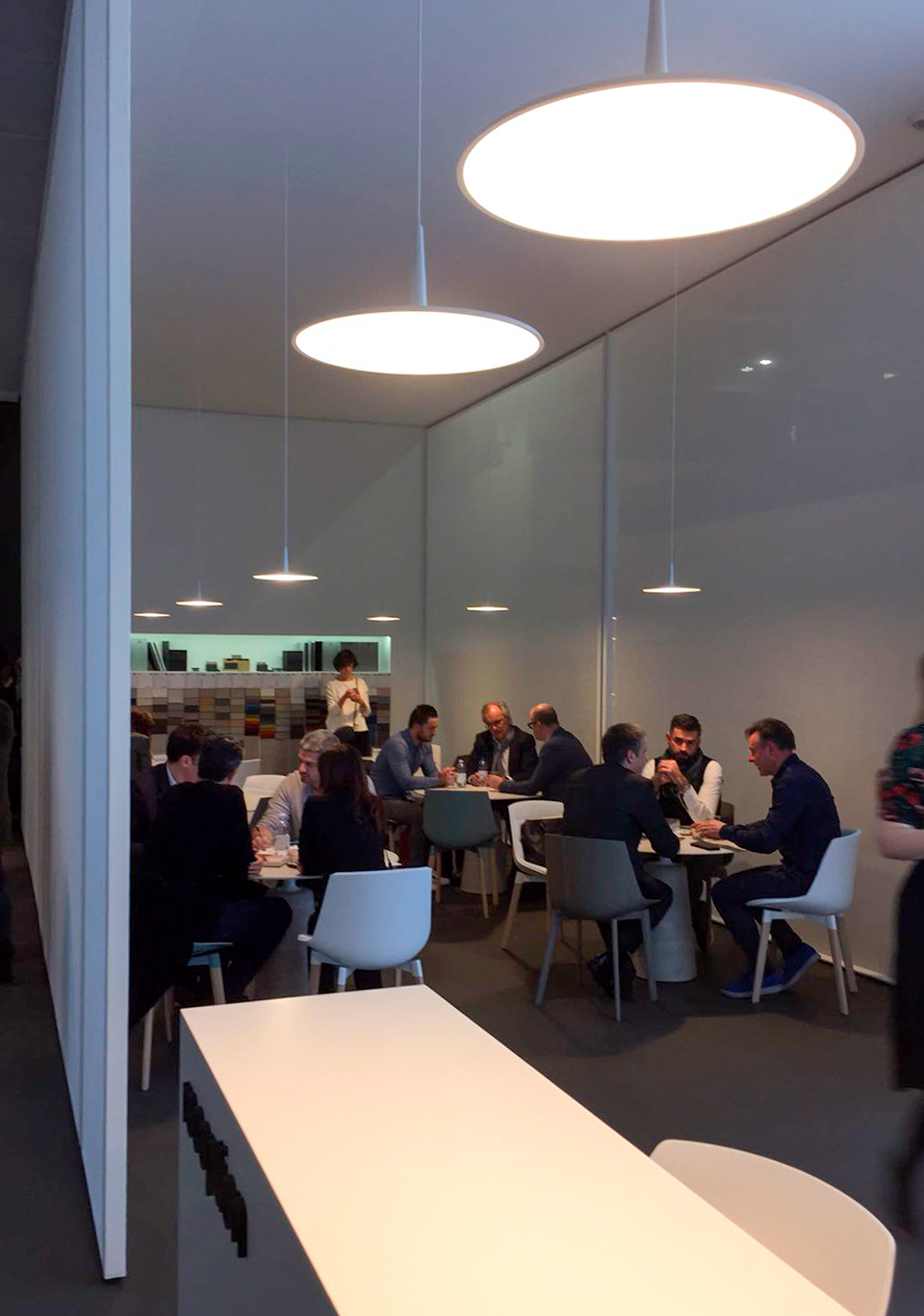 Vibia-Emma_goes_to_IMM_Cologne-2-Skan