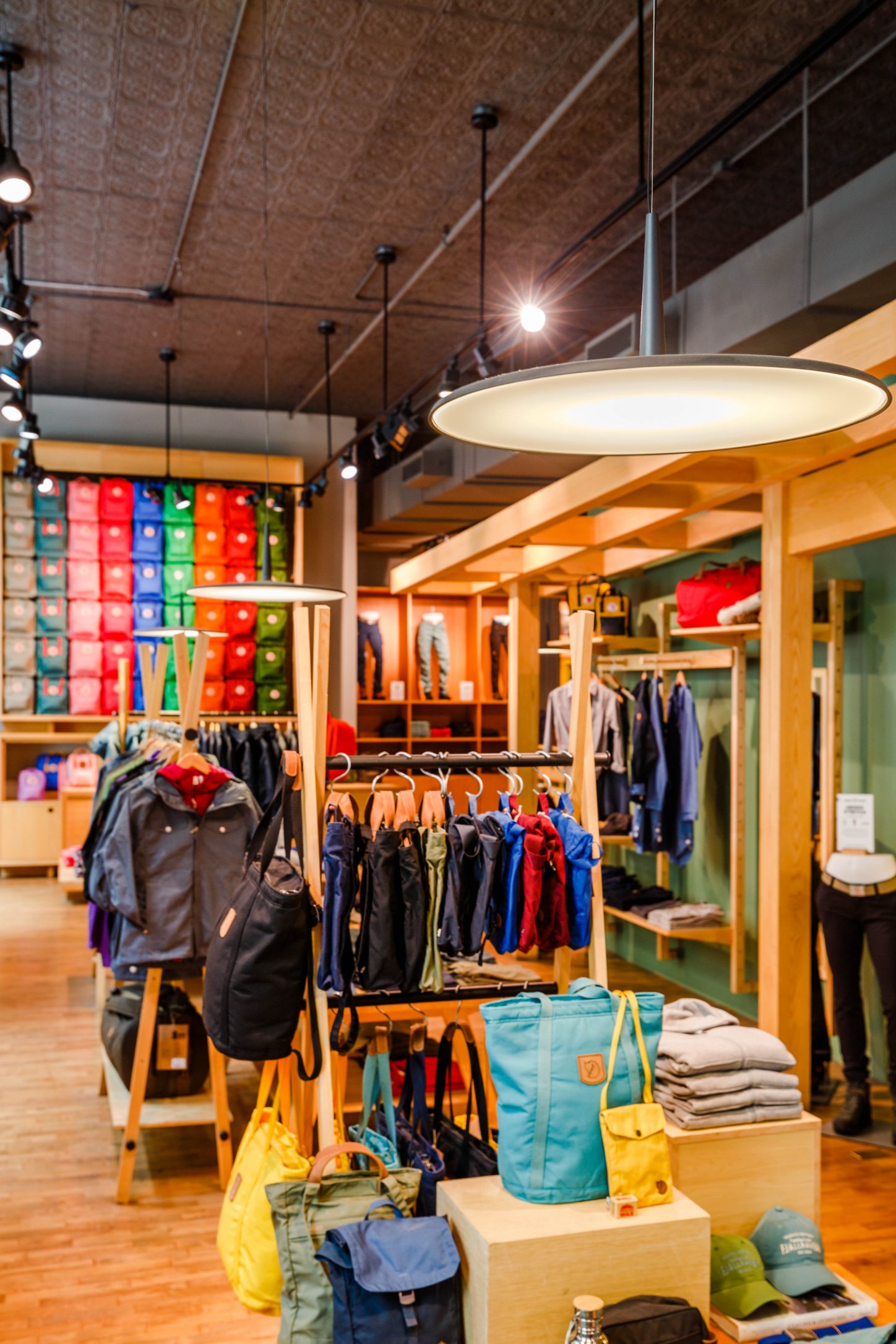 Vibia Stories Retail Skan-Fjallraven-2