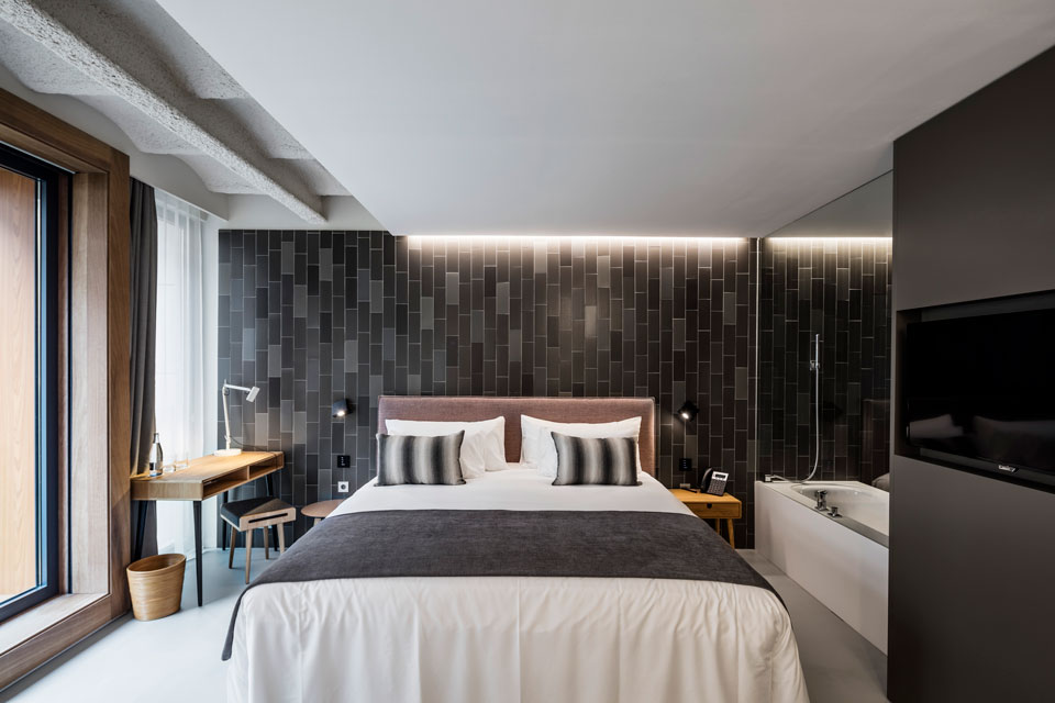 Vibia - Stories -Hotel bedroom lighting - Grow Hotel Stockholm - Alpha-1