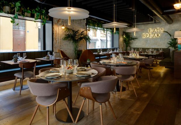 Vibia - Stories - Eat & Speak - Flamingo