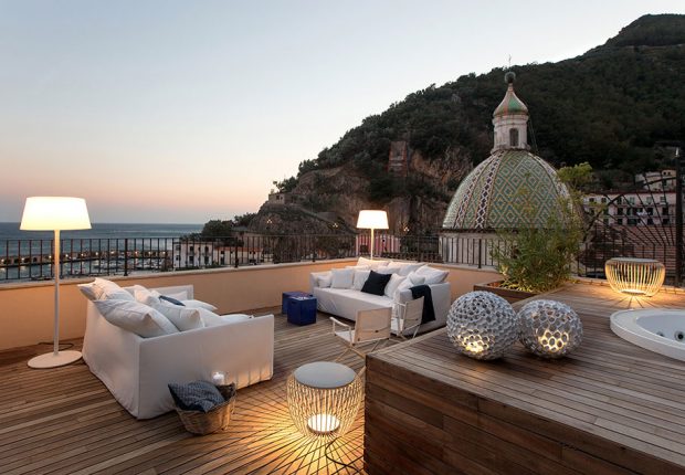 Vibia - Stories - Alfresco In Amalfi - Plis - Meridiano