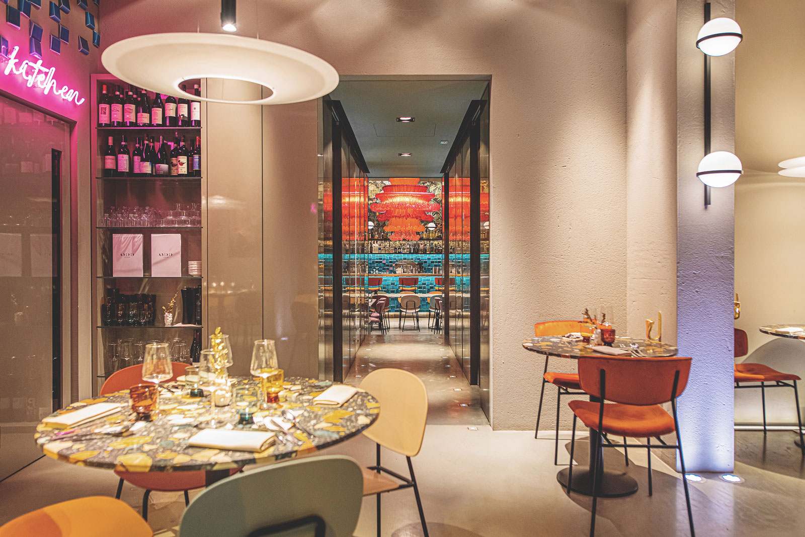 Vibia The Edit - A Vibrant Tuscan Restaurant - Palma Flamingo