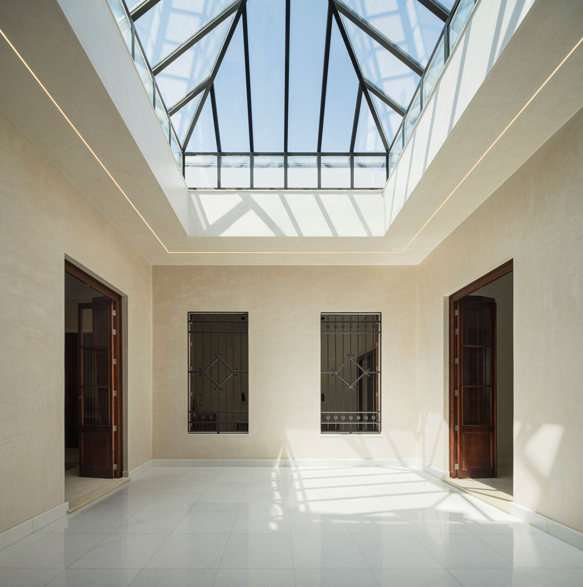 Vibia The Edit - Architects Select Wireflow for a Historic Andalusian Home