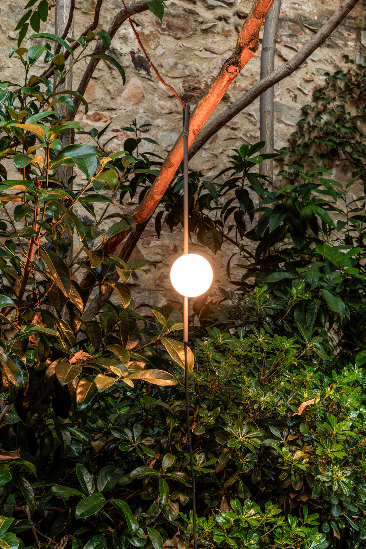 Vibia The Edit - Inspired Ideas for Illuminating Your Outdoor Space - June