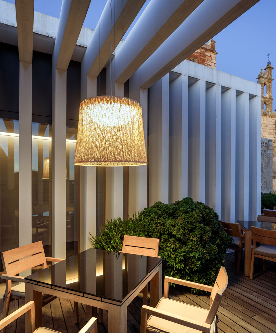 Vibia The Edit - Inspired Ideas for Illuminating Your Outdoor Space - Wind