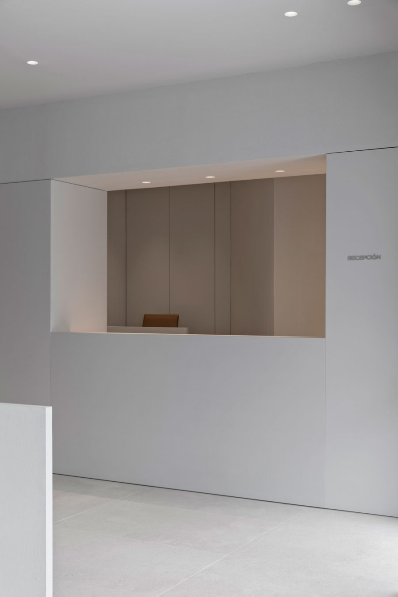 vibia-the-edit-wireflow-statement-lighting-11 Vibia The Edit - Wireflow Statement Lighting