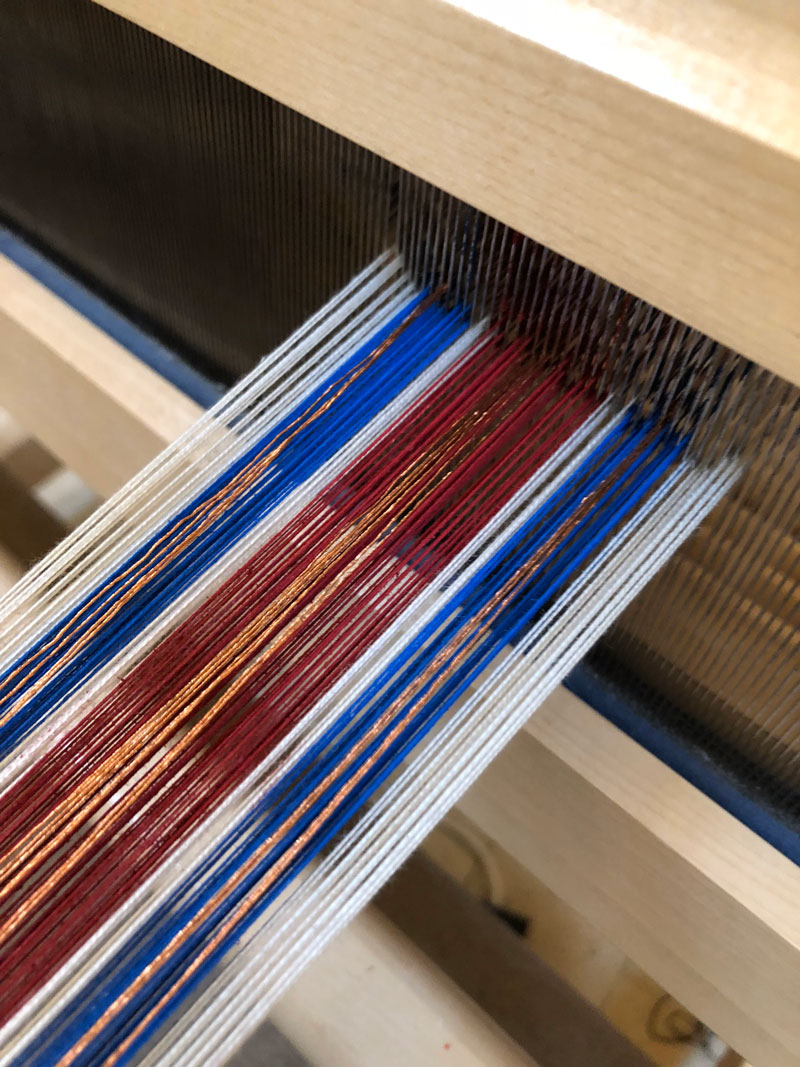 vibia-the-edit-outlining-the-air-flowing-pendants-with-plusminus-4 Vibia The Edit - Flowing Pendants with Plusminus