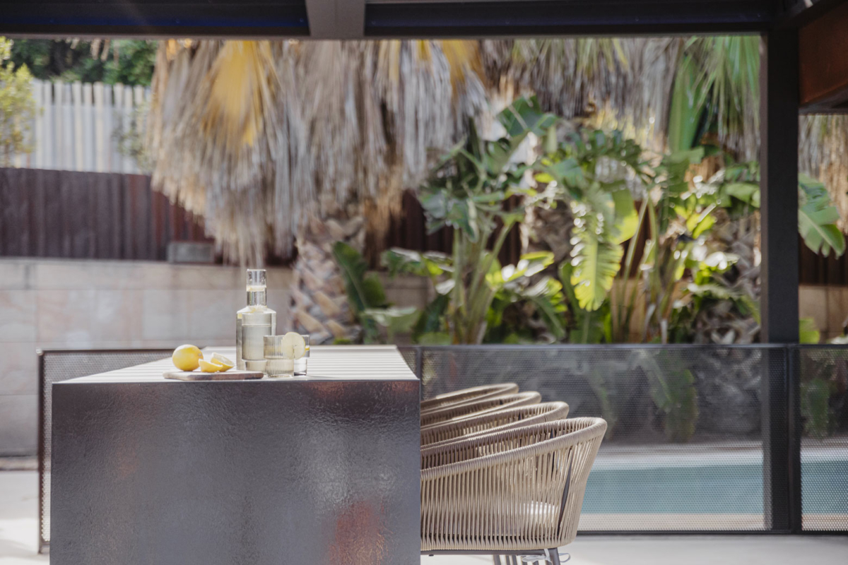 Algorithm: sensorial and immersive lighting for a villa by the sea | Vibia