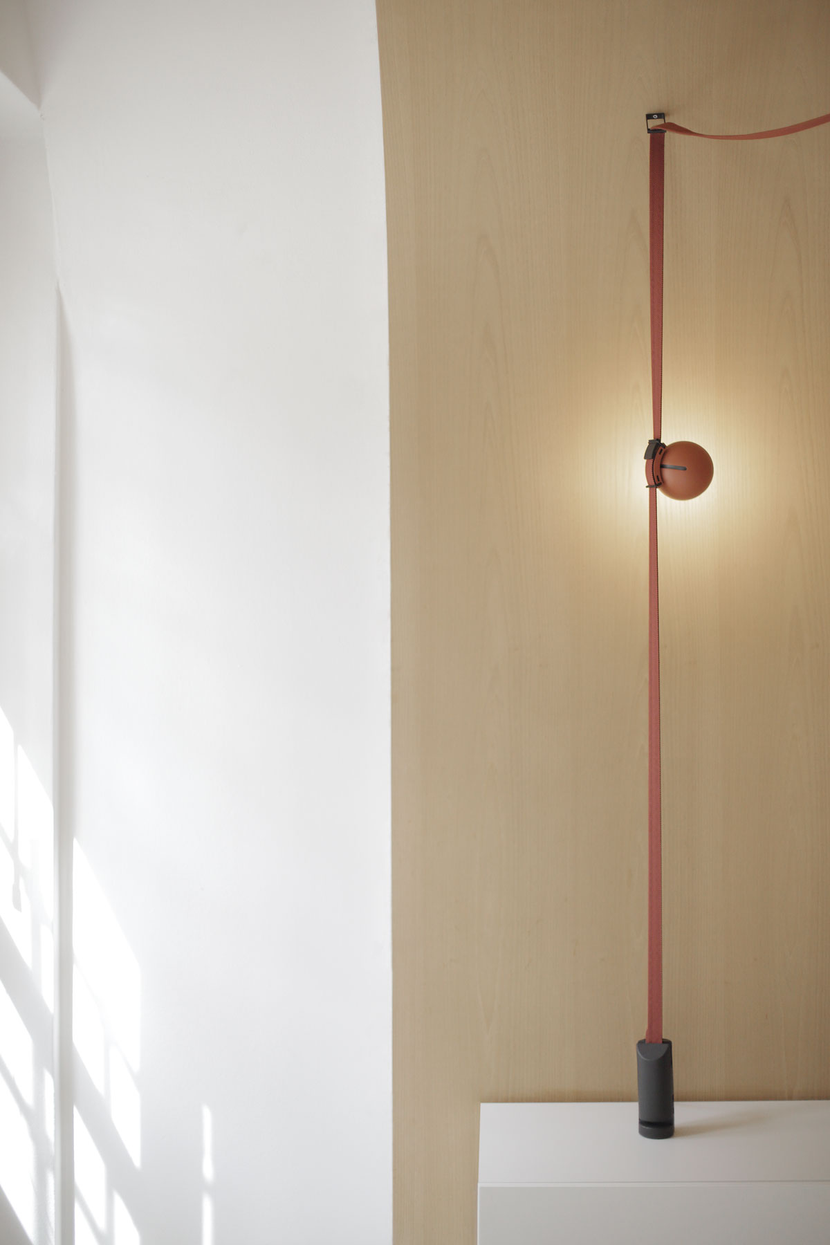 Vibia The Edit - Plusminus illuminates Il Magma