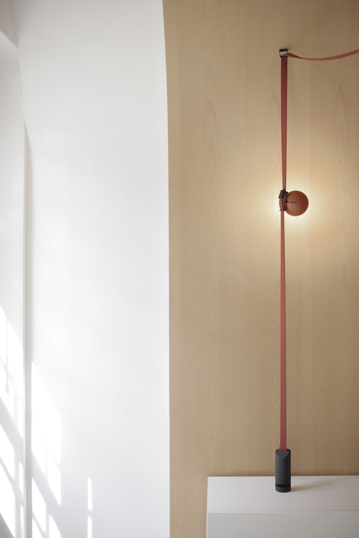 Vibia The Edit - Plusminus illuminates Il Magma