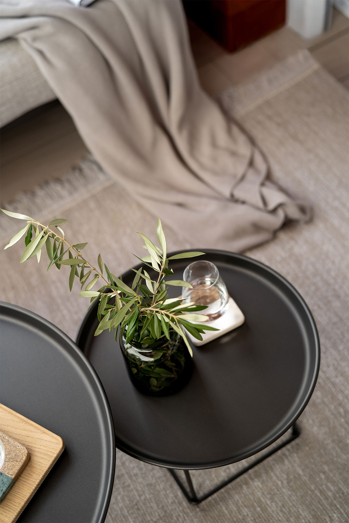 Vibia The Edit - Family retreat: cosy lighting for an urban home