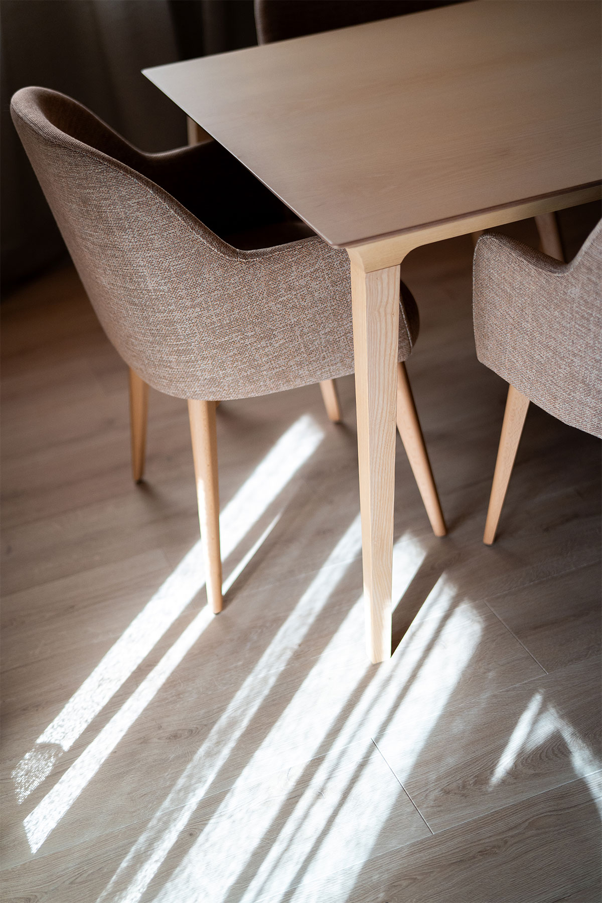 Vibia The Edit - Family retreat: cosy lighting for an urban home