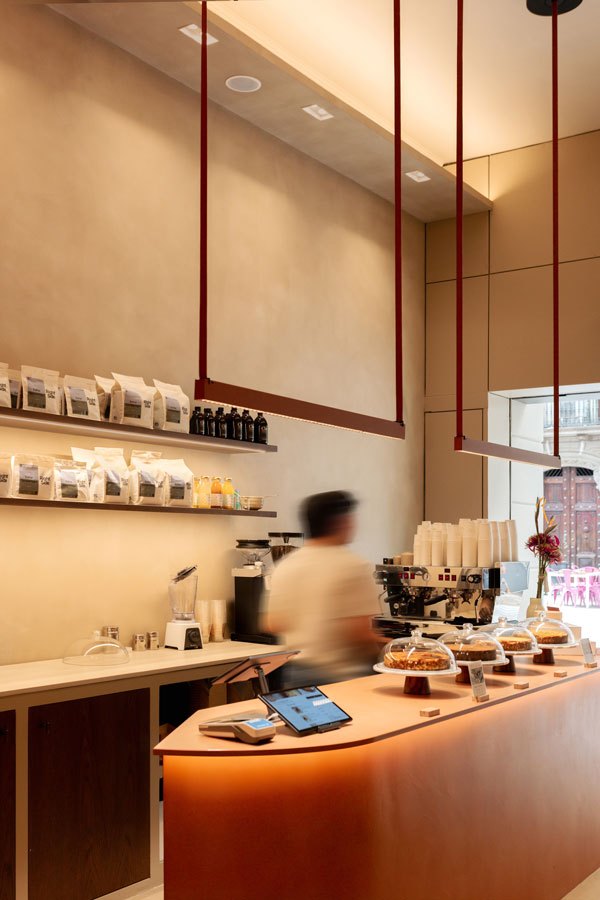 Vibia The Edit - Chica Cheesecake Café