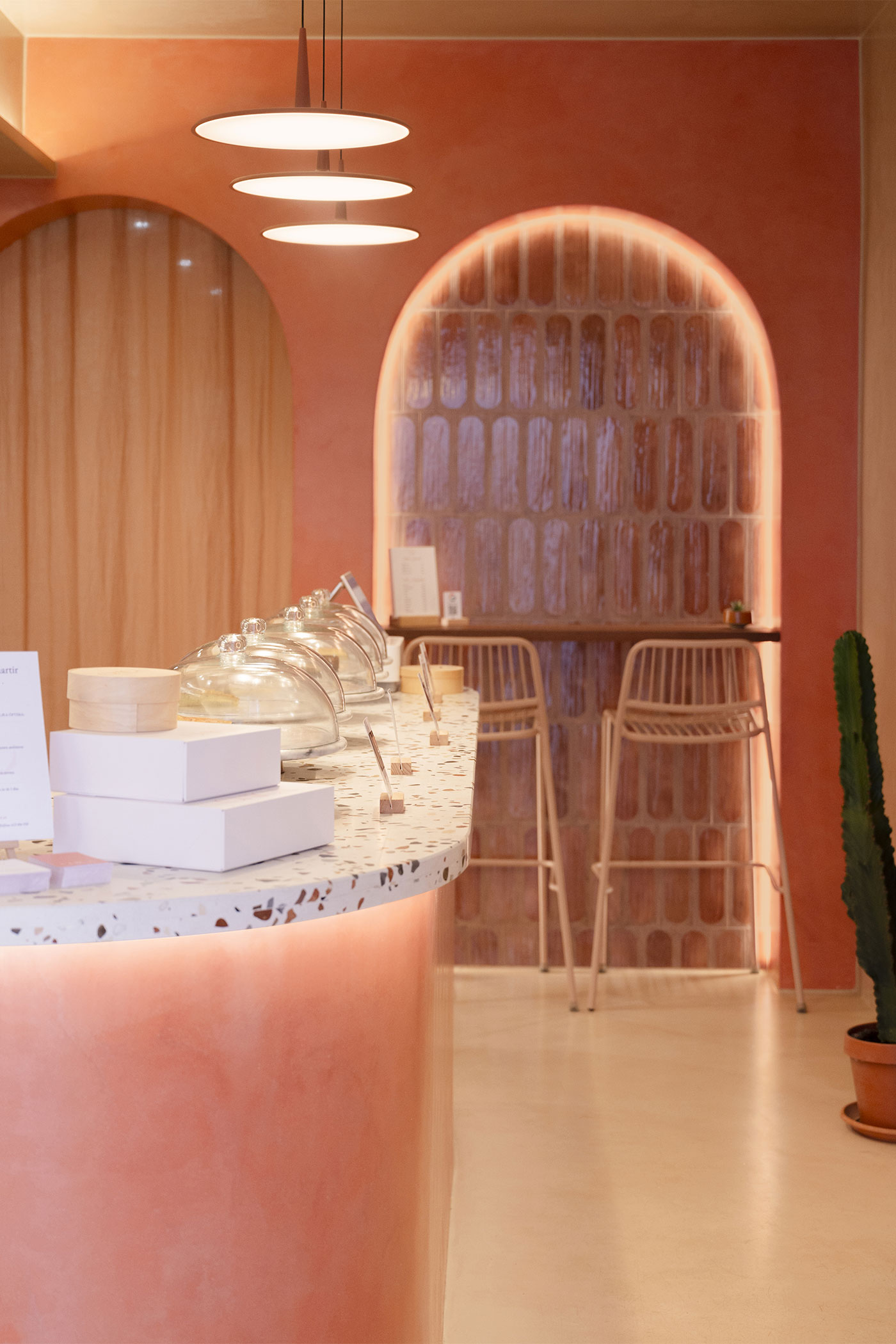 Vibia The Edit - Chica Cheesecake Café - Skan