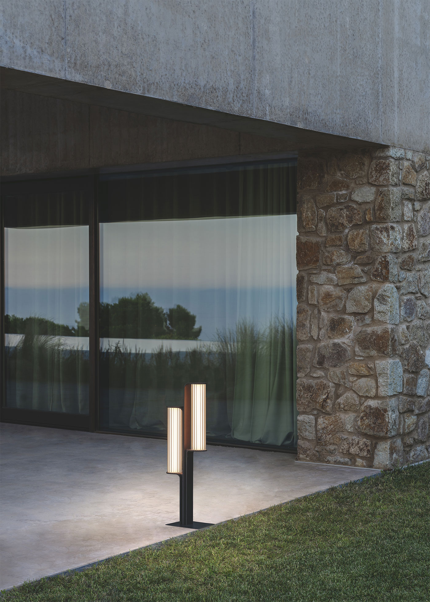 Vibia The Edit - Iconic Outdoor Lights - Class