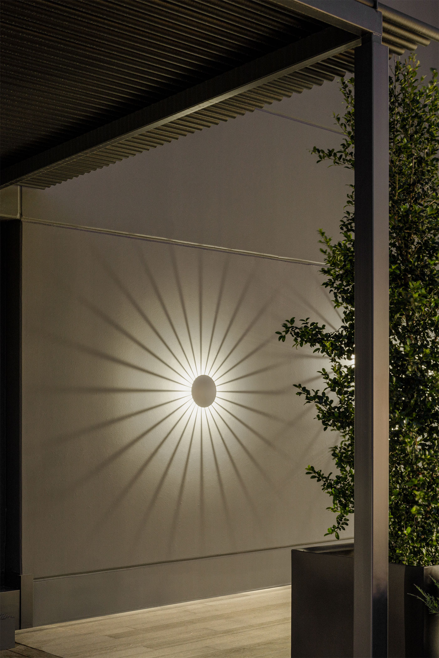 Vibia The Edit - Iconic Outdoor Lights - Meridiano