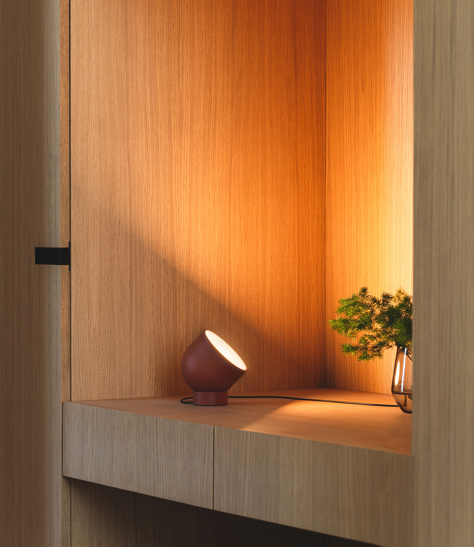 Vibia The Edit - Enlightening Shadows - Plusminus Solo