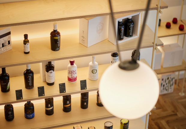 Vibia The Edit - Oleoteca Urbana project - Plusminus