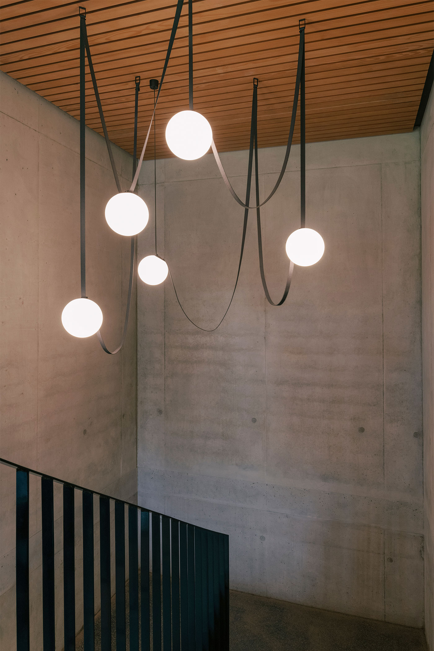 Vibia The Edit - Plusminus Merano restaurant project