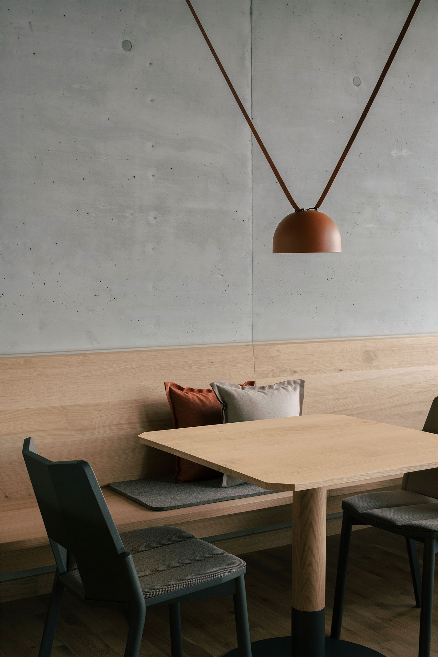 Vibia The Edit - Plusminus Merano restaurant project
