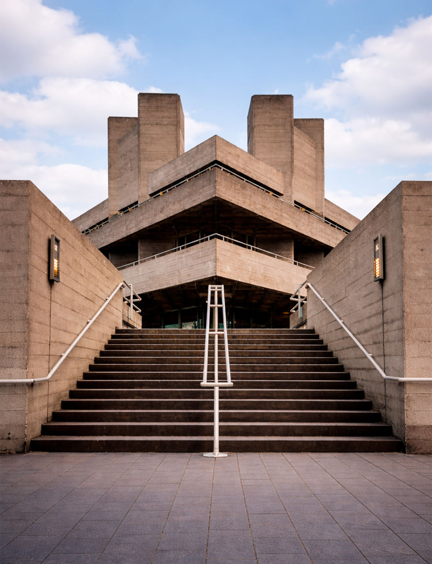 Vibia The Edit - A Creative Guide by Umut Yamac