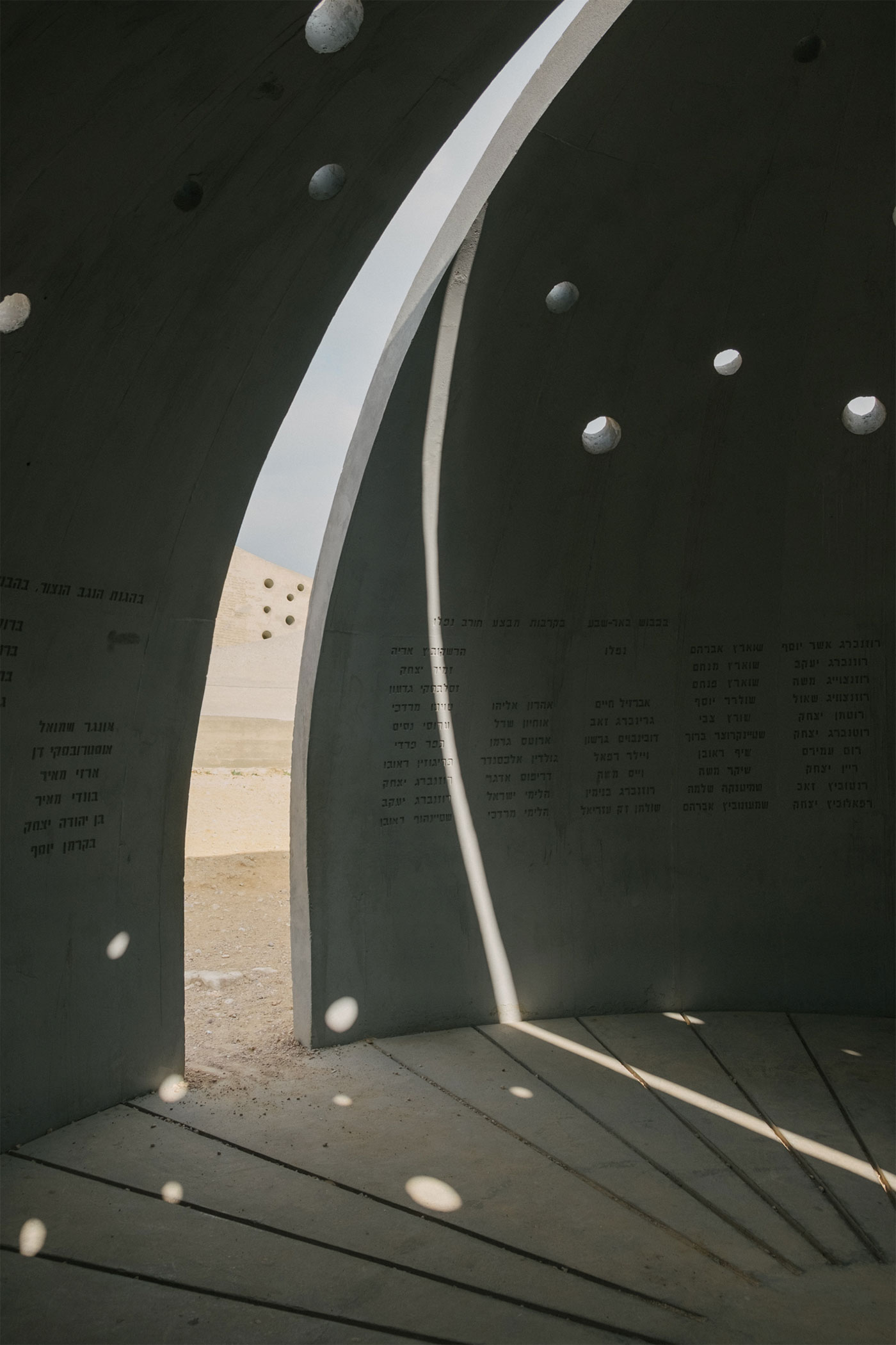 Vibia The Edit - A Creative Guide by Pitsou Kedem