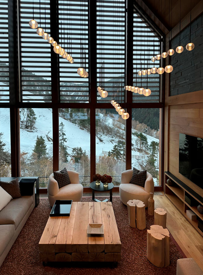 Vibia The Edit - Light, nature and design, home in Baqueira - Algorithm Grid