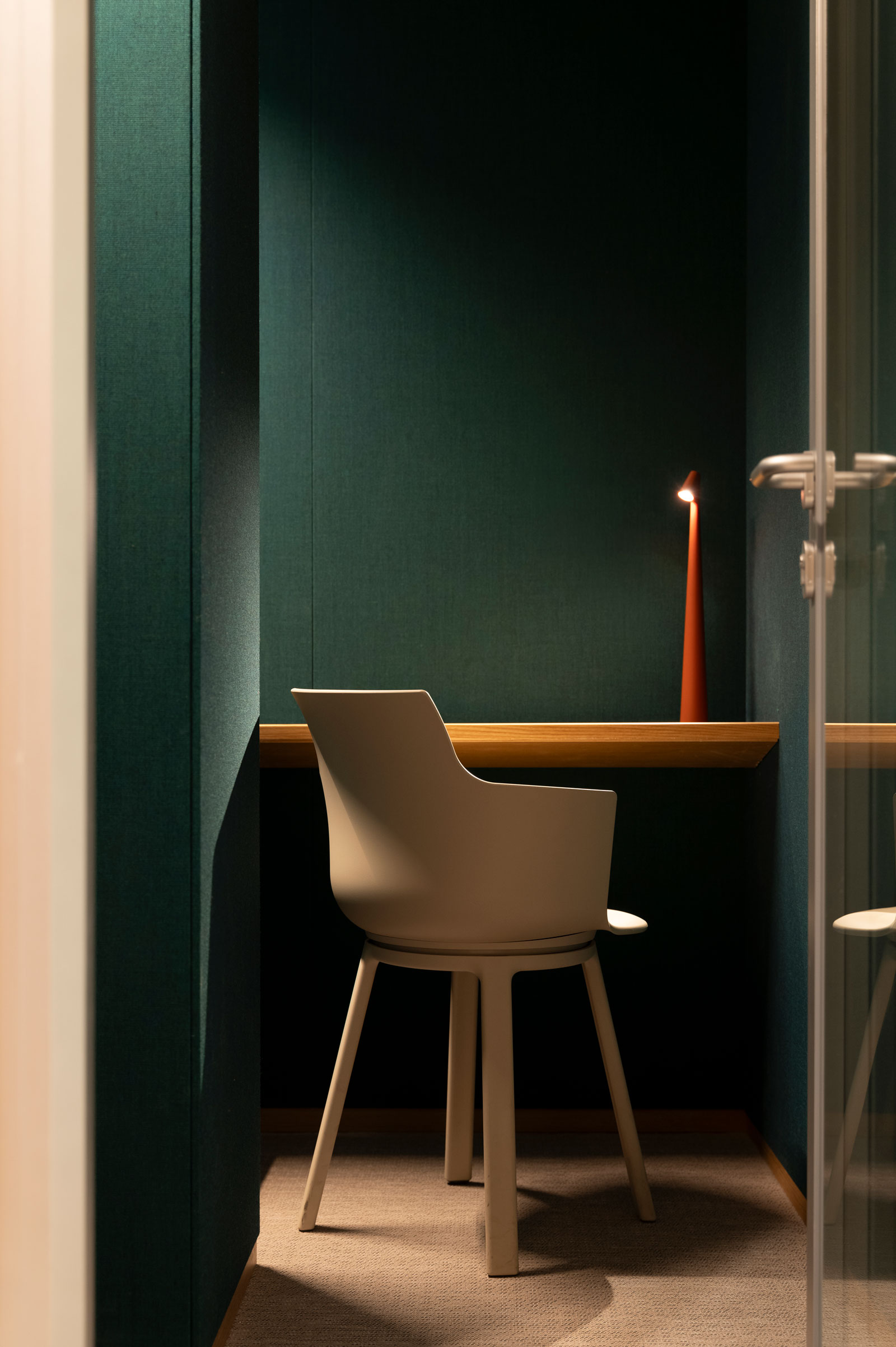 Vibia The Edit - A workspace defined by light - Africa