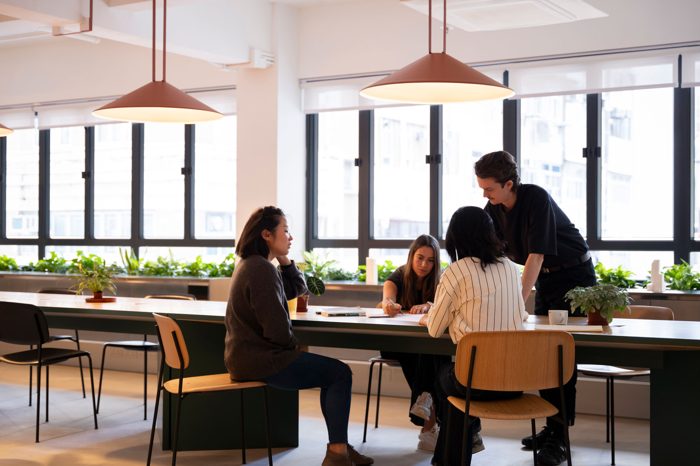 Vibia The Edit - A workspace defined by light - Plusminus