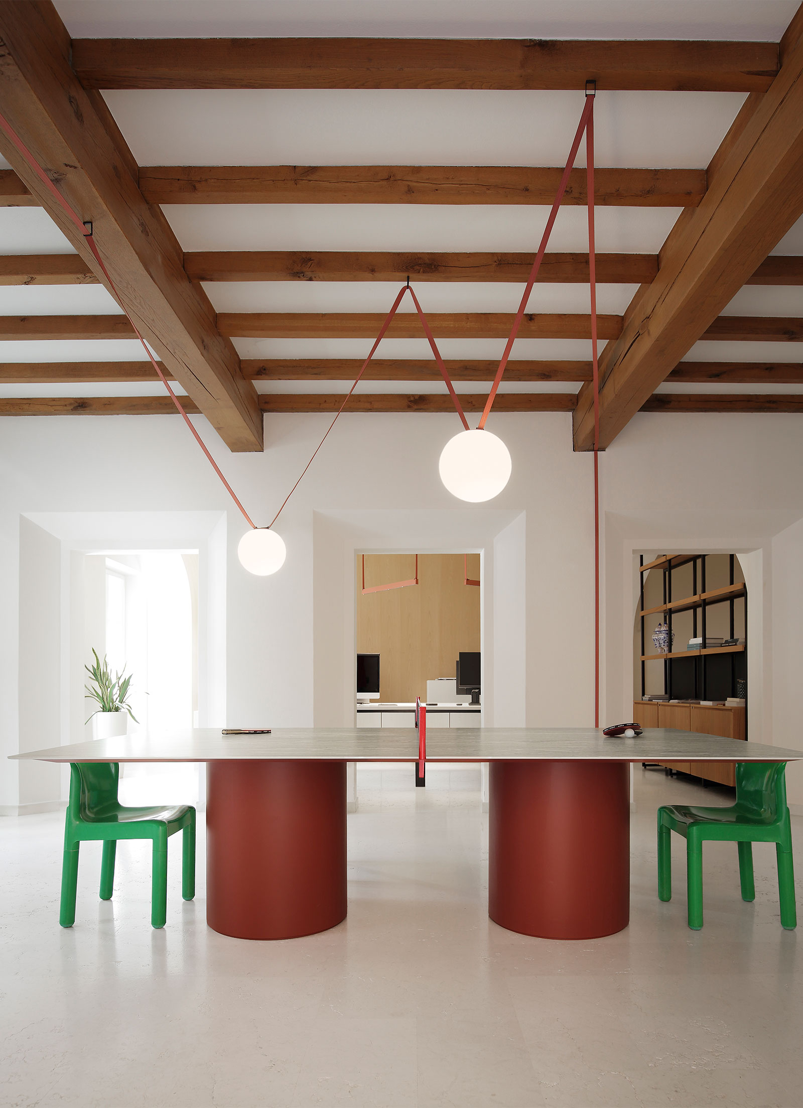 Vibia The Edit - Plusminus: a versatile lighting system that adapts to architecture