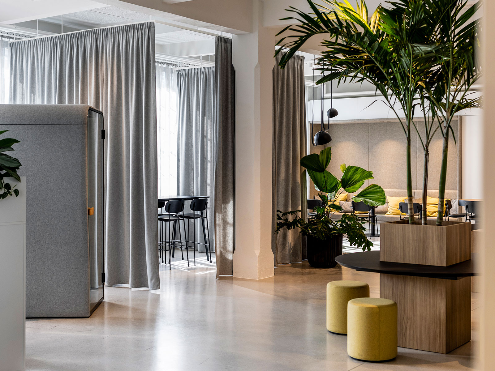 Vibia The Edit - Plusminus: a versatile lighting system that adapts to architecture