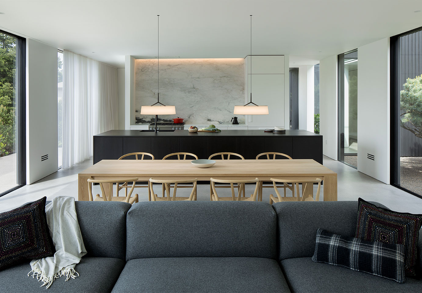Vibia The Edit - How to compose with Dama?