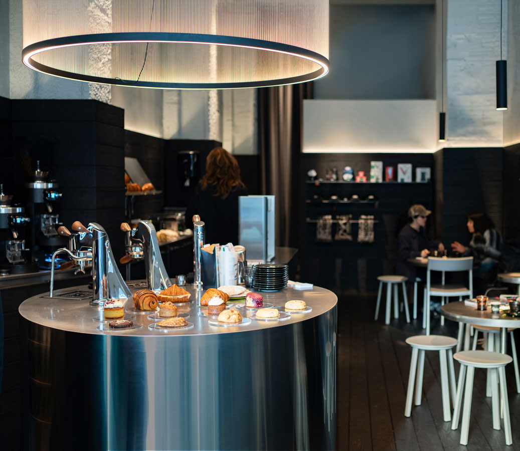 Vibia The Edit - Illuminating the coffee making ritual