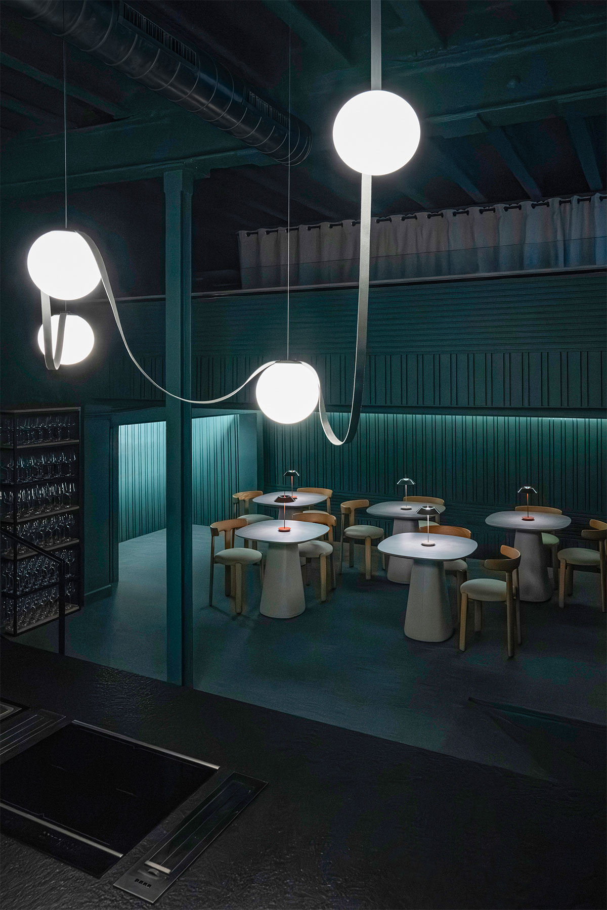 Vibia The Edit - A space to share gastronomy through light