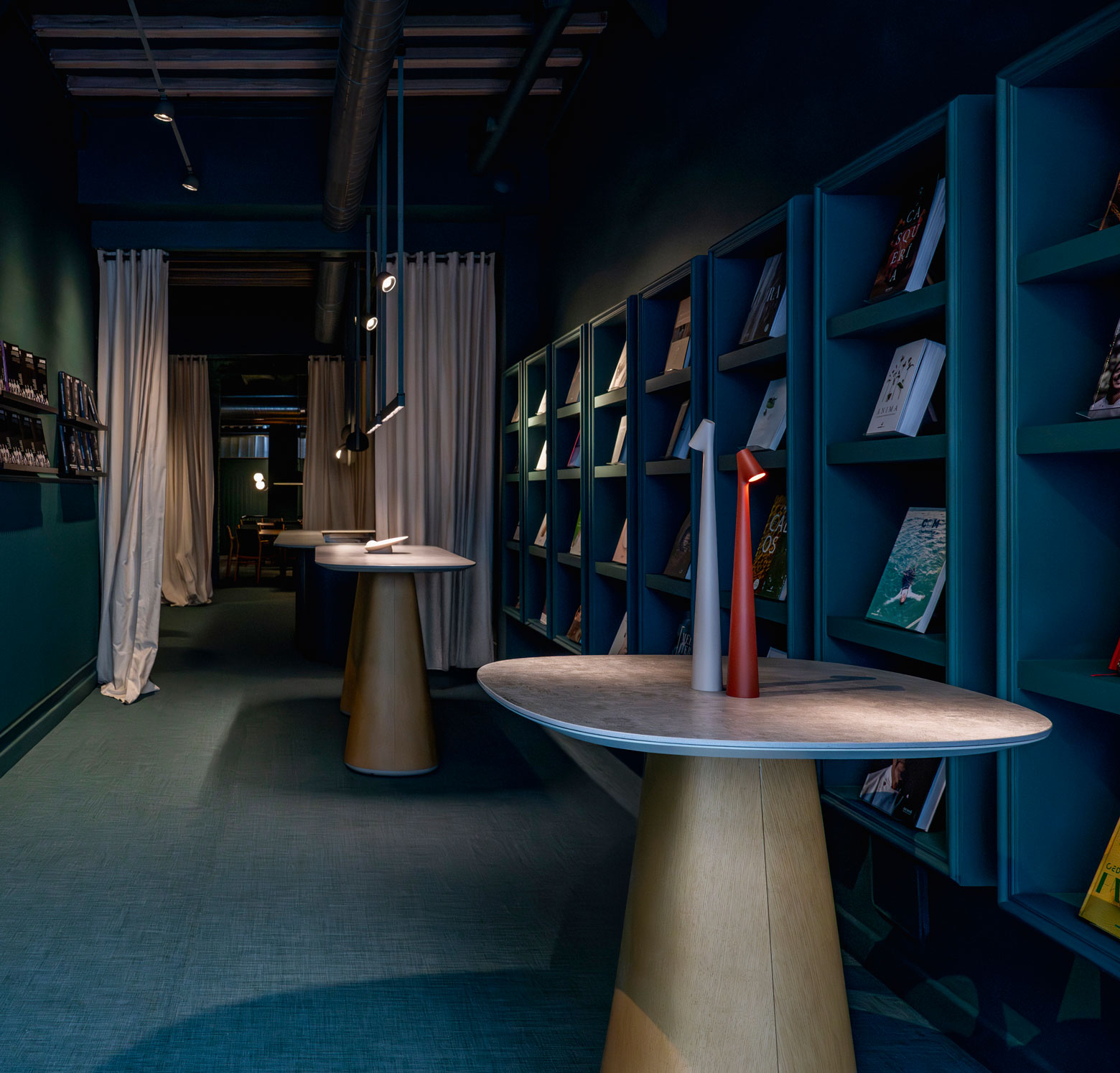 Vibia The Edit - A space to share gastronomy through light