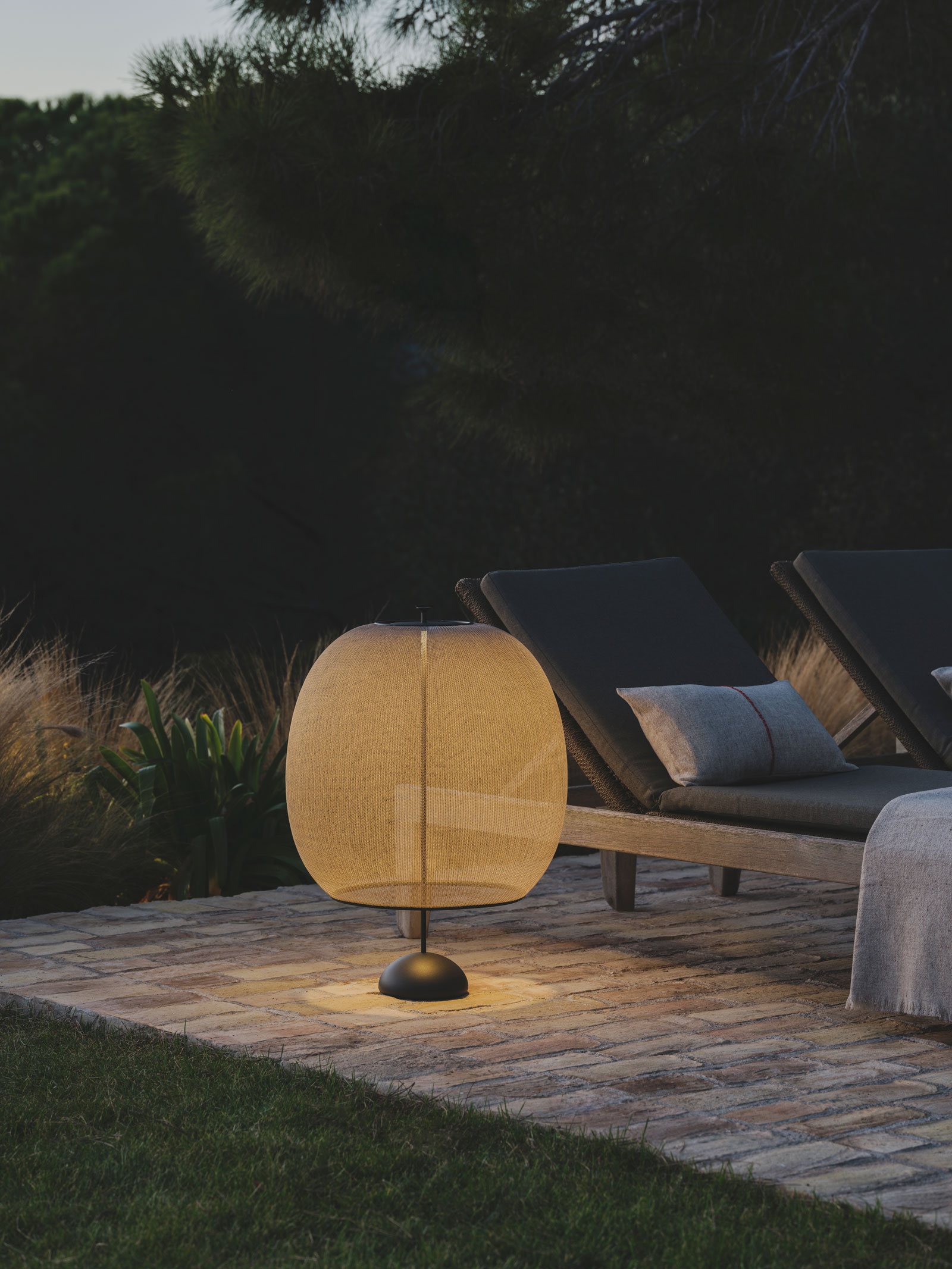 Vibia The Edit - Closer