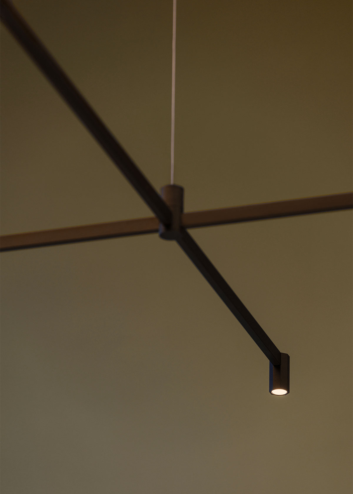 Vibia The Edit - Nexum redefines the chandelier as an architectural lighting system