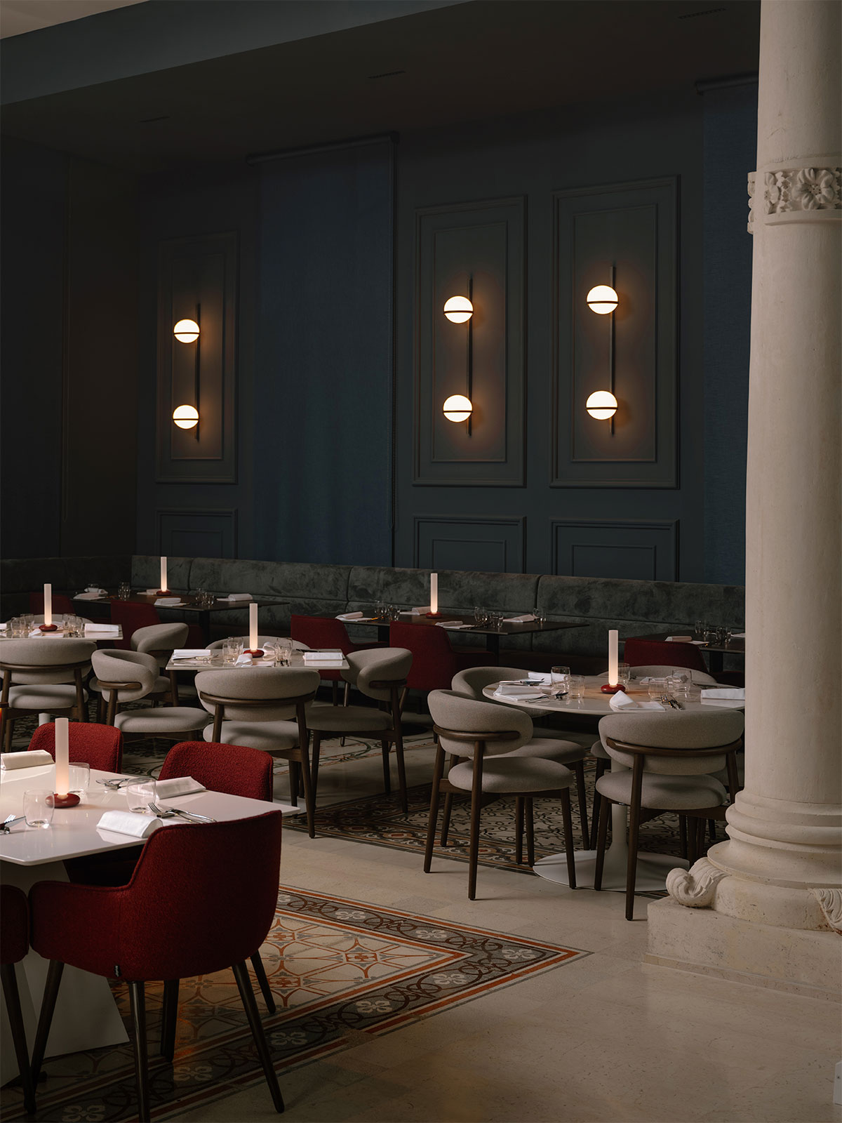 Vibia The Edit - Two scales of light around a table